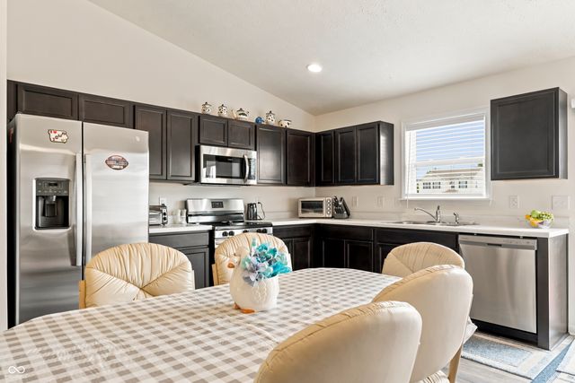 3600 Windstar Court, Columbus, IN 47203