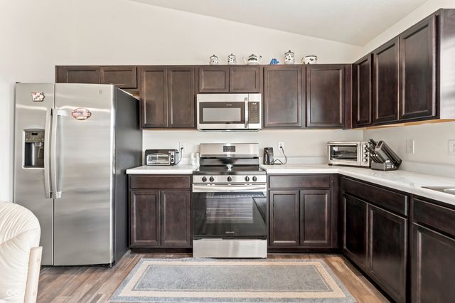 3600 Windstar Court, Columbus, IN 47203