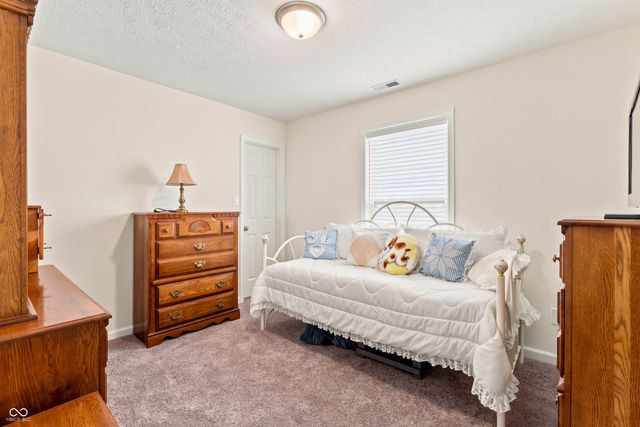 3600 Windstar Court, Columbus, IN 47203