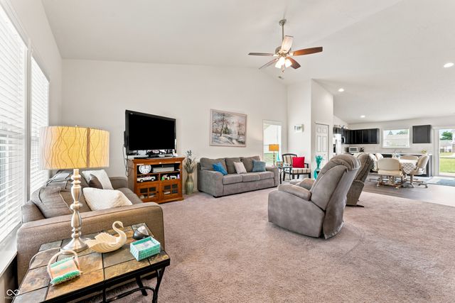 3600 Windstar Court, Columbus, IN 47203