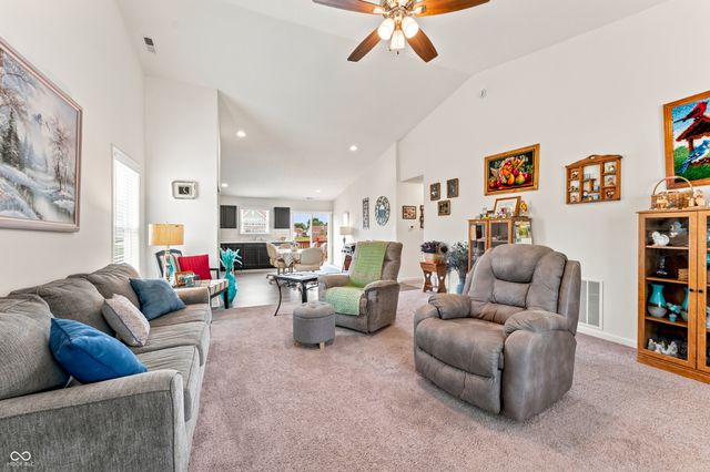 3600 Windstar Court, Columbus, IN 47203