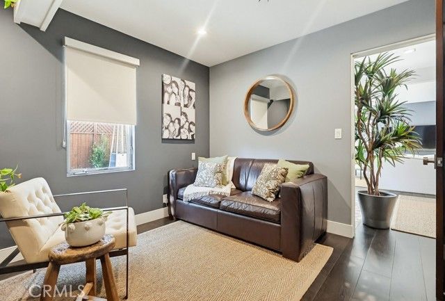 6713 E Ocean, Long Beach, CA 90803