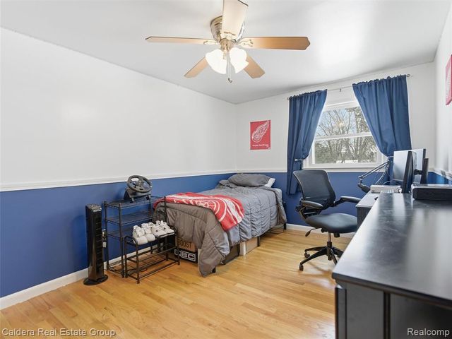 5920 Montgomery Drive, Utica, MI 48316