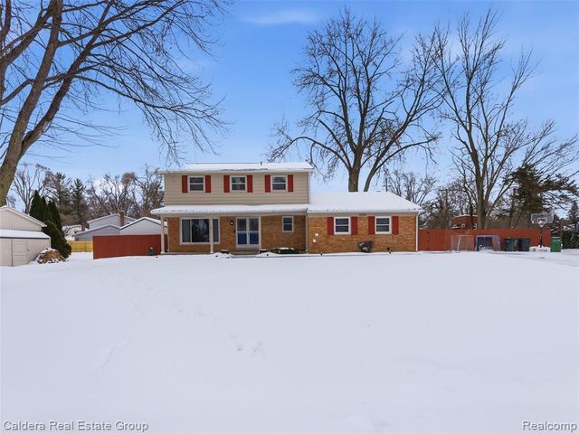 5920 Montgomery Drive, Utica, MI 48316