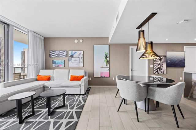 4010 S Ocean Dr R2307, Hollywood, FL 33019