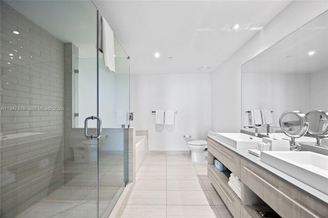 4010 S Ocean Dr R2307, Hollywood, FL 33019