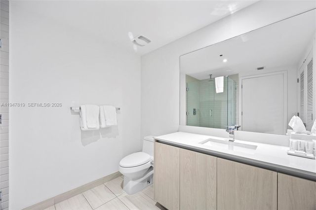 4010 S Ocean Dr R2307, Hollywood, FL 33019