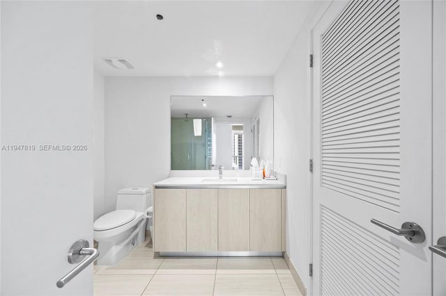 4010 S Ocean Dr R2307, Hollywood, FL 33019