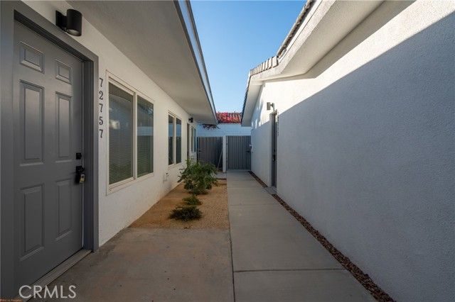 72757 Sierra Vista Dr., Palm Desert, CA 92260