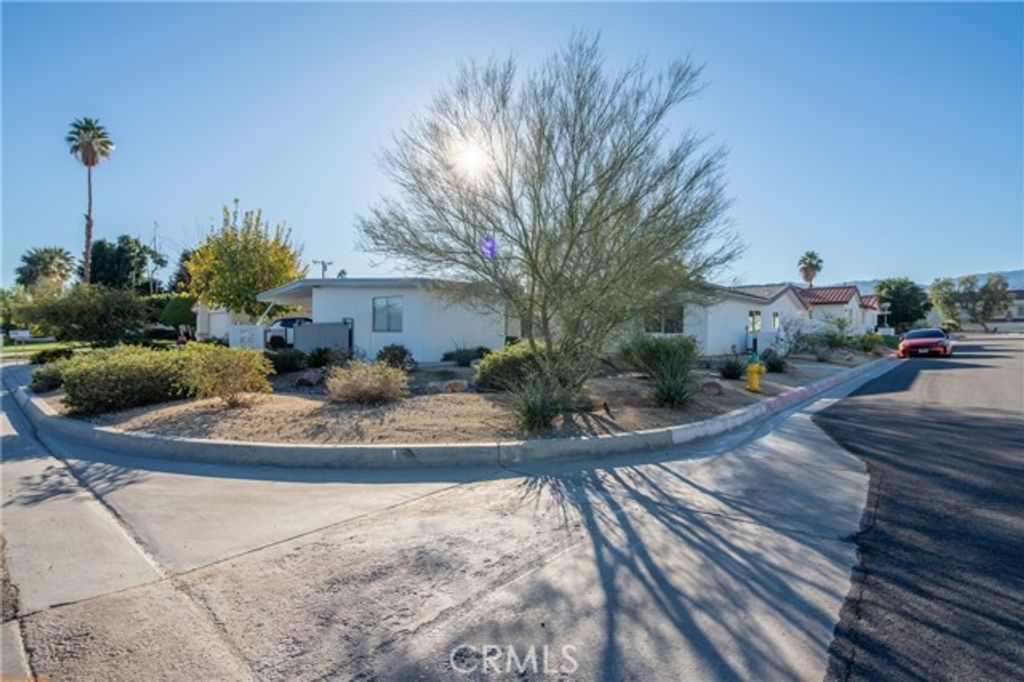 72757 Sierra Vista Dr., Palm Desert, CA 92260