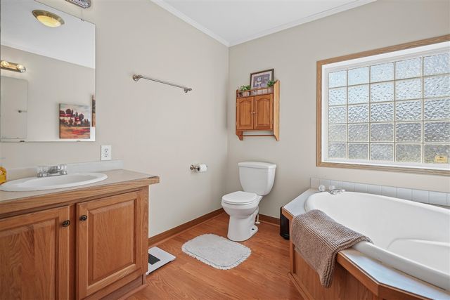 16257 Derby Circle, Holly, MI 48442