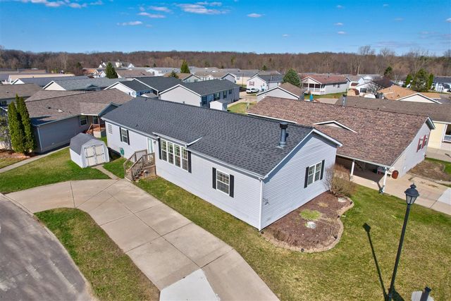 16257 Derby Circle, Holly, MI 48442