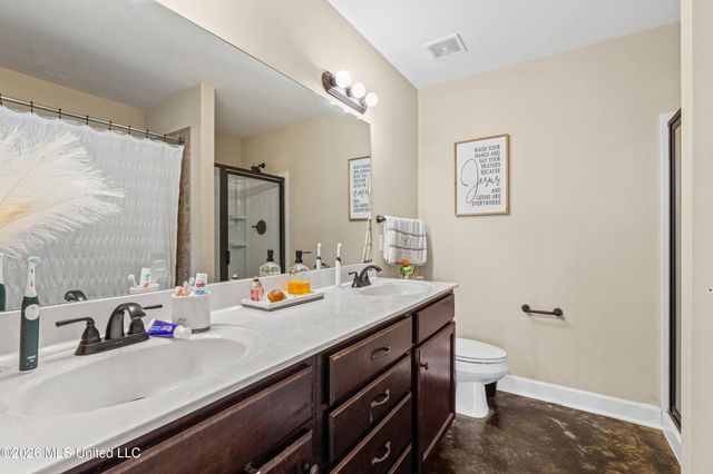 1620 Cresent Lane, Southaven, MS 38671