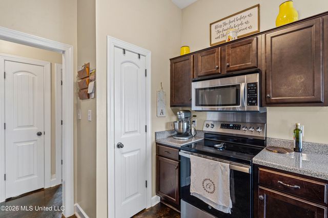 1620 Cresent Lane, Southaven, MS 38671