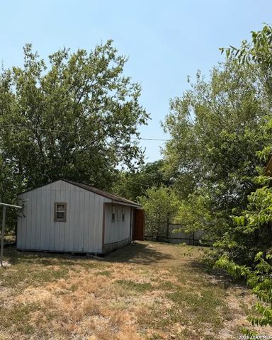 442 Solar Dr, San Antonio, TX 78227