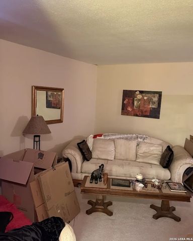 442 Solar Dr, San Antonio, TX 78227