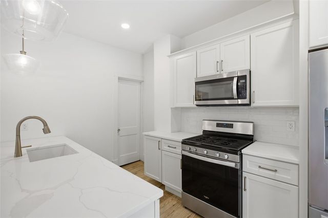 2265 Tilbury Avenue, Squirrel Hill, PA 15217