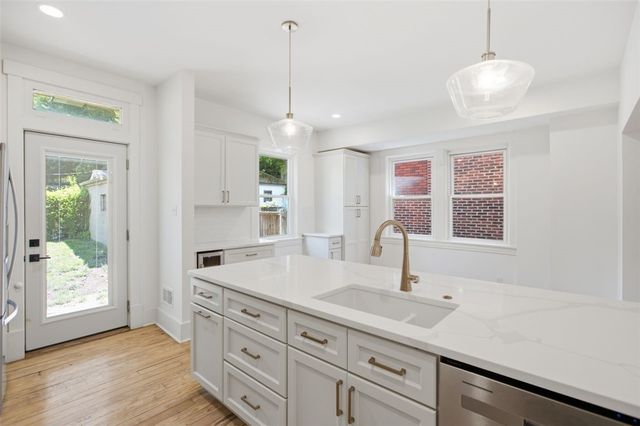2265 Tilbury Avenue, Squirrel Hill, PA 15217