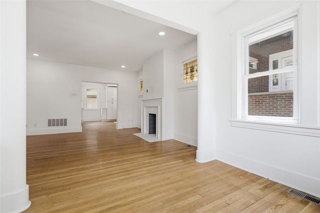 2265 Tilbury Avenue, Squirrel Hill, PA 15217