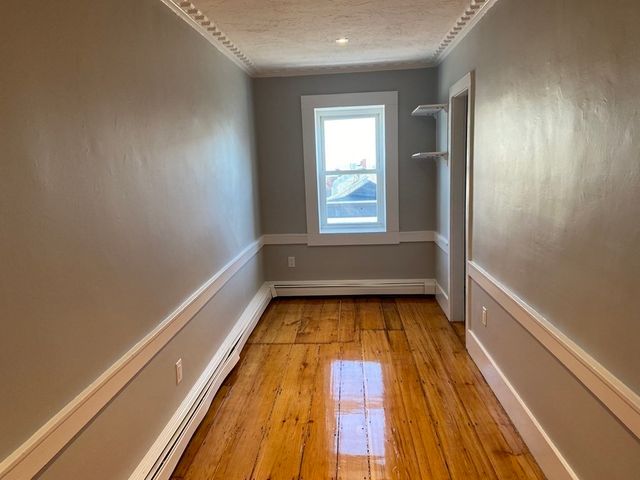 46 Court St 2, Plymouth, MA 02360
