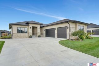 1301 S 97th Street, Lincoln, NE 68520