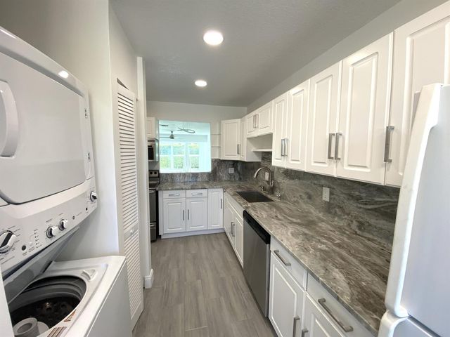 2450 Black Olive Boulevard A, Delray Beach, FL 33445