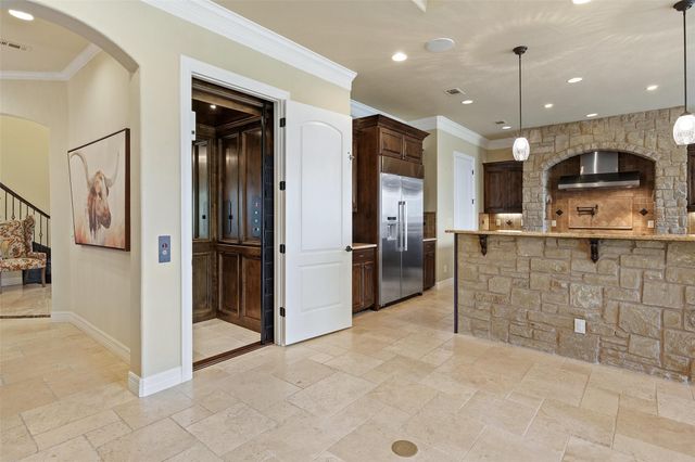 101 Hidden Hills CV, Spicewood, TX 78669