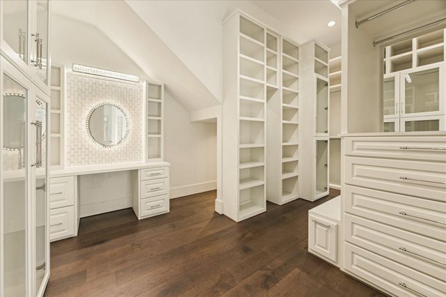 318 Knipp Road, Houston, TX 77024