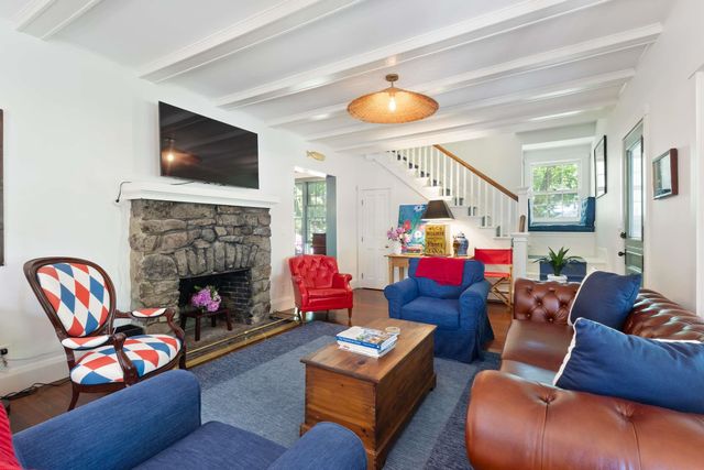 33 Rocky Lane, Ogunquit, ME 03907