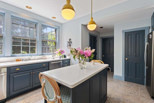 33 Rocky Lane, Ogunquit, ME 03907