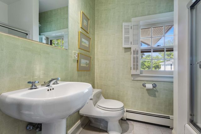 33 Rocky Lane, Ogunquit, ME 03907