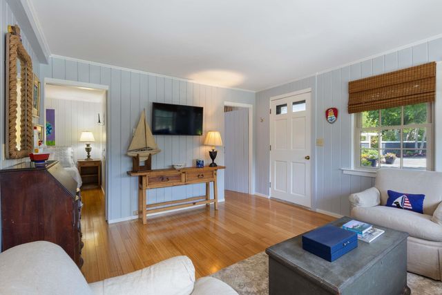 33 Rocky Lane, Ogunquit, ME 03907