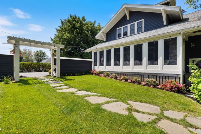 33 Rocky Lane, Ogunquit, ME 03907