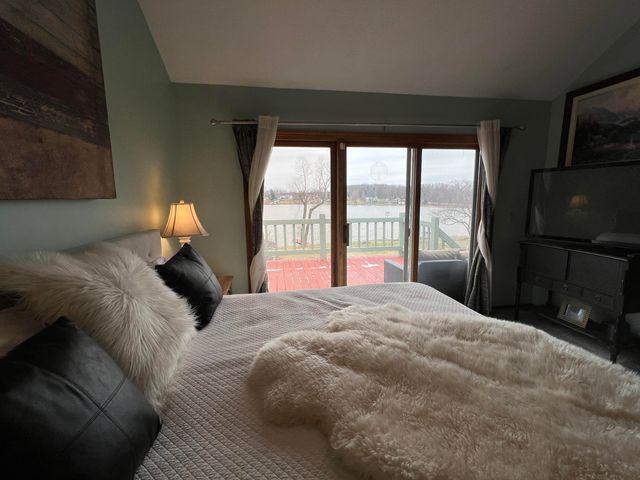 4149 Kim Drive, Hillsdale, MI 49242