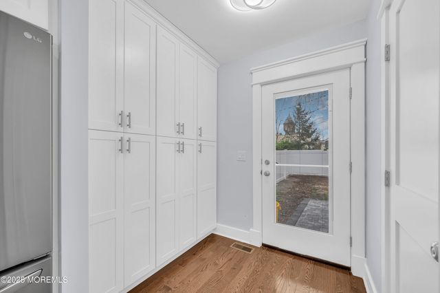 83 Pearl Street, Red Bank, NJ 07701