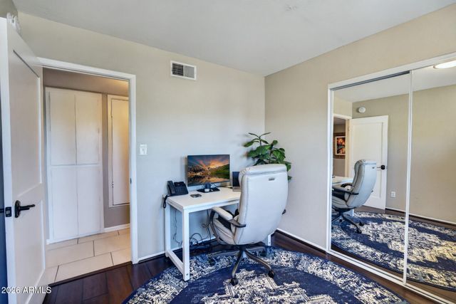131 E RIVIERA Drive, Tempe, AZ 85282