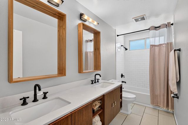 131 E RIVIERA Drive, Tempe, AZ 85282