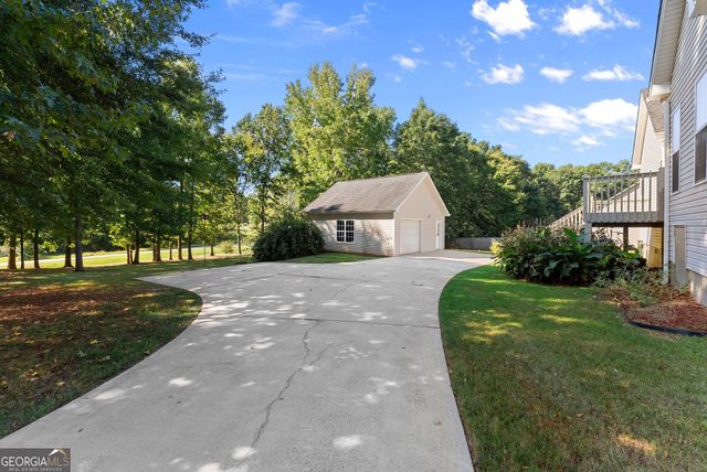 27 Woods Way, Jefferson, GA 30549