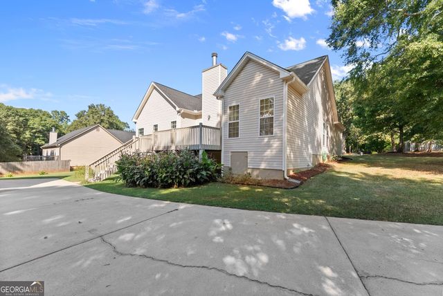 27 Woods Way, Jefferson, GA 30549