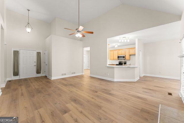 27 Woods Way, Jefferson, GA 30549
