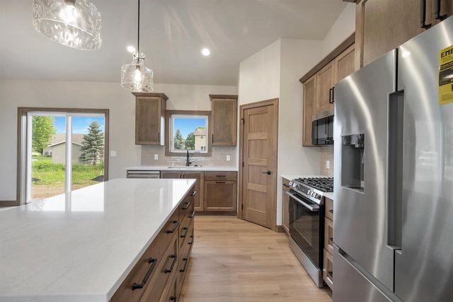 2859 STELOR DRIVE, Green Bay, WI 54311