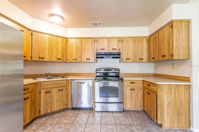9624 TETLEY COURT, Orlando, FL 32817