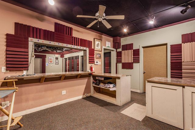 2034 Dubois Road, Spencer, IN 47460