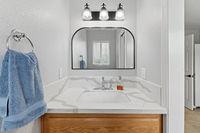 10576 Sheldon Rd, Elk Grove, CA 95624