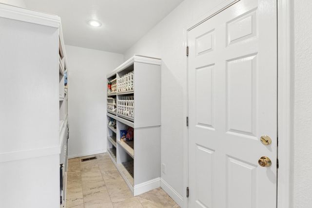 10576 Sheldon Rd, Elk Grove, CA 95624