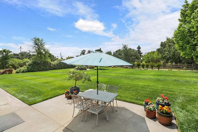 10576 Sheldon Rd, Elk Grove, CA 95624