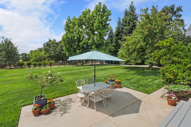 10576 Sheldon Rd, Elk Grove, CA 95624