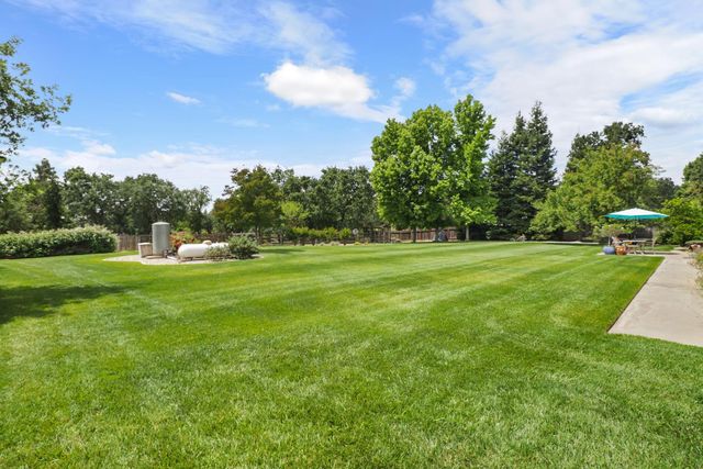 10576 Sheldon Rd, Elk Grove, CA 95624