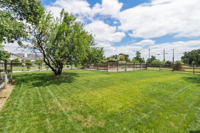 10576 Sheldon Rd, Elk Grove, CA 95624