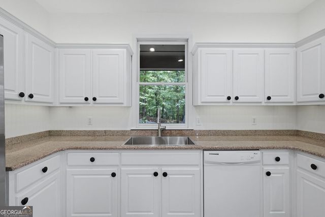 222 Bellflower Drive, Jasper, GA 30143